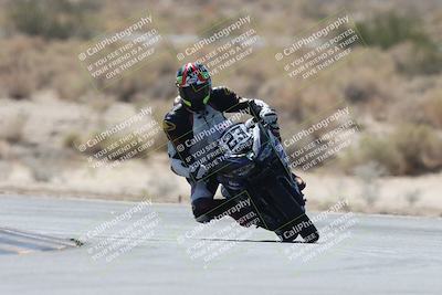 media/Oct-02-2025-Racers Edge (Thu) [[2c91cb6ab3]]/3-B Group/Session 3-Turn 16 (12pm)/